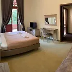 Kaiserhof B&B 4*