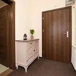 Kaiserhof B&B 크리니차 모르스카