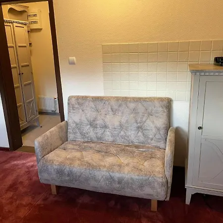 Nocleg ze śniadaniem Kaiserhof B&b-cesarski Dwór, Budynek Z Nutą Historii *