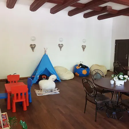 Kaiserhof B&b-cesarski Dwór, Budynek Z Nutą Historii Krynica Morska