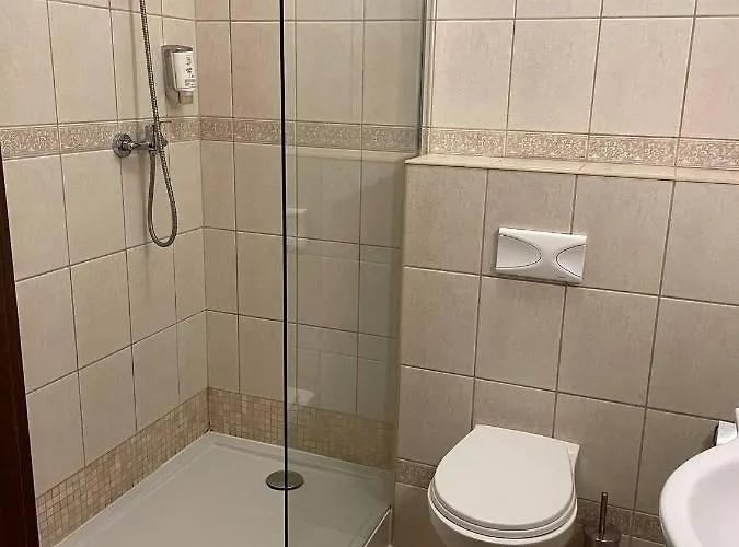 Frühstückspension Kaiserhof Krynica Morska