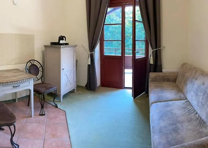 Kaiserhof Bed & Breakfast Krynica Morska