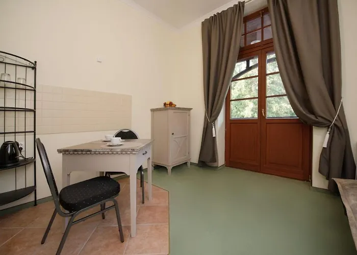 Kaiserhof Bed & Breakfast