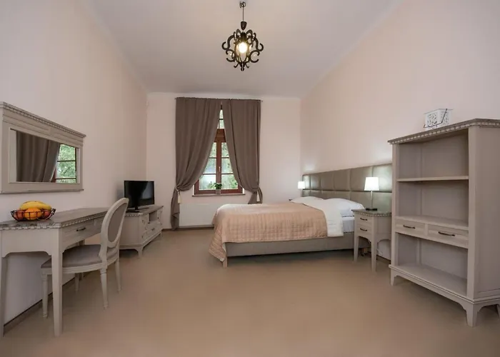 Frühstückspension Kaiserhof Krynica Morska